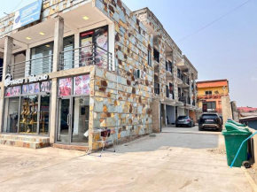 La Nyanteh Apartment Complex